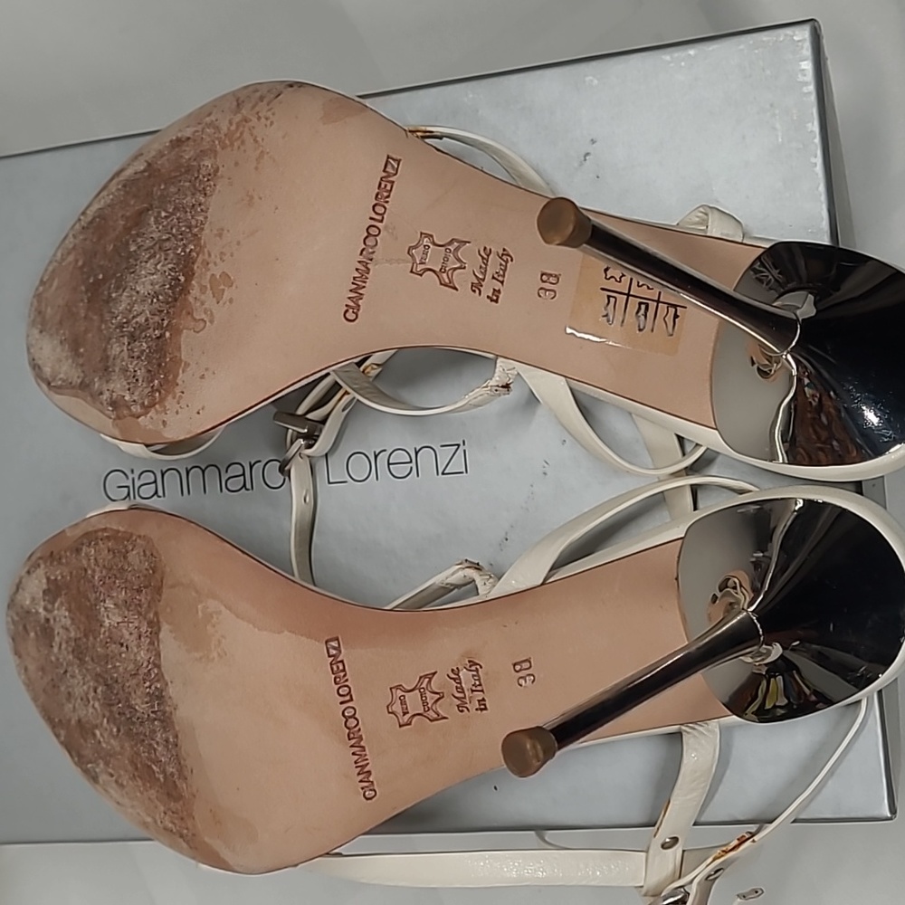 Women's Gianmarco Lorenzi White Sandle - Picture 5 of 11